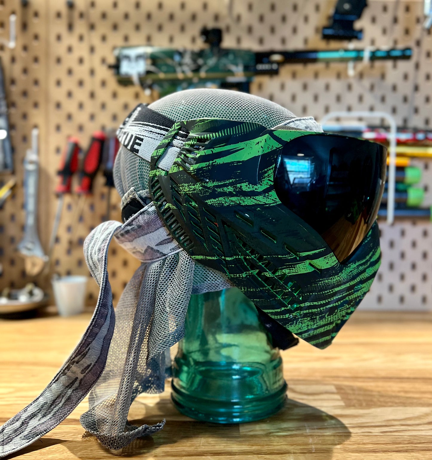 Pre-Owned Lime Green / Black Virtue Vio Ascend